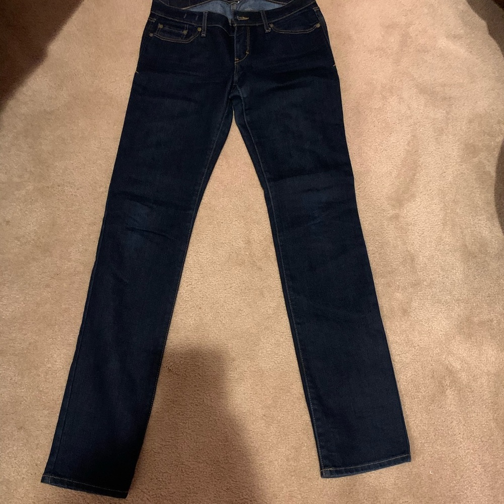 Skinny jeans.